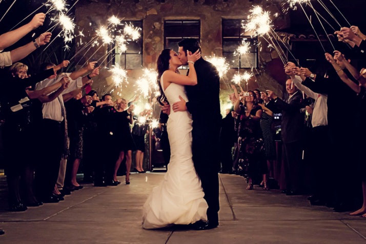 Фото бенгальские огни на свадьбе — Новоалександровск | novoaleksandrovsk.salutsklad.ru